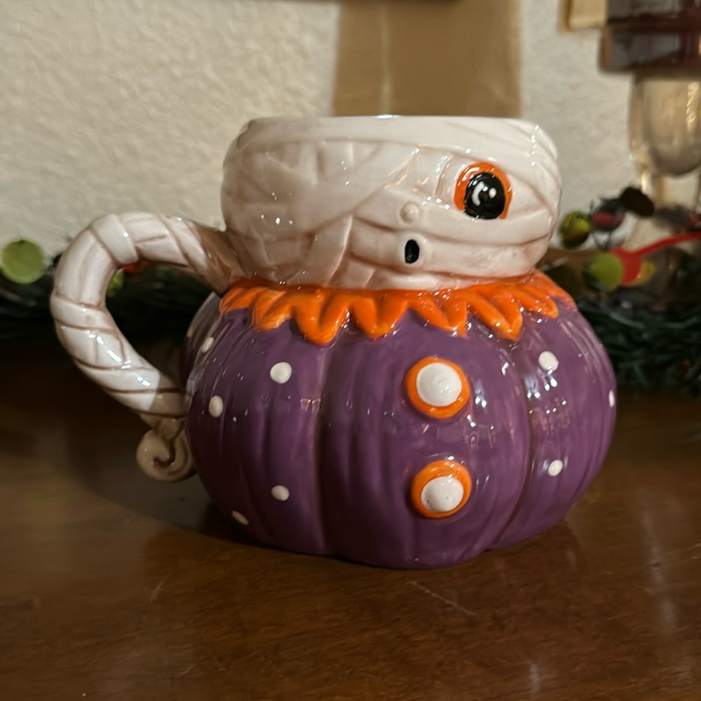 Purple mummy mug